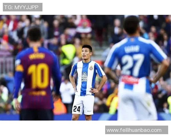 武磊赛场爆发小插曲,裁判如何处理?